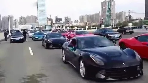 (哈尔滨豪车盛宴官网)哈尔滨豪车盛宴老板:奢华豪车聚会引爆城市狂欢