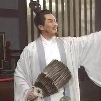 (少年三国志2八卦通关流程)少年三国志2八卦奇阵攻略:如何化解战斗中的困难与挑战?