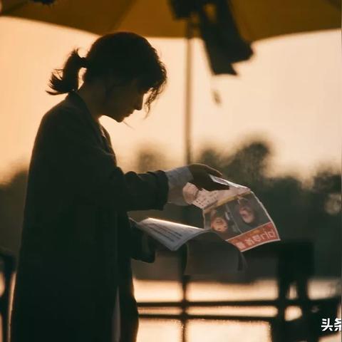 (闪耀的平凡:青春接力)闪亮的你：在平凡中绽放光彩的青春故事与成长感悟