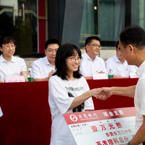 劲唱团2024年华丽回归!全新音乐风格引领潮流,期待与你共赴精彩盛典! 劲唱团2024年华丽回归!全新音乐风格引领潮流,期待与你共赴精彩盛典!