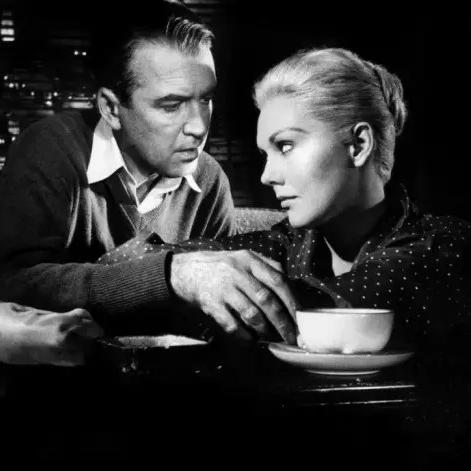 生化英雄夺魂成片：揭开生化科技与人类命运交织的悬疑冒险之旅