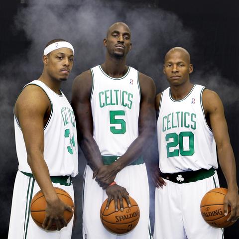 深度解析NBA篮球经理的选拔、培养机制及其影响因素：重塑篮球赛场上的智慧背后