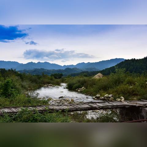 穿越千年的优美句子：时光倒流，诗情画意永恒流转，古今情怀交织缠绕