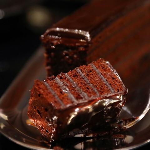 (深圳甜品排行榜)深圳新宠：探寻十大名甜品，让你甜到心底，口水乱流！