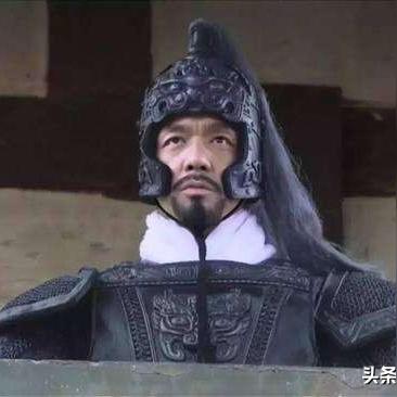 探讨猎人前线战场策略：详细剖析不同武器搭配对游戏胜利的决定性影响