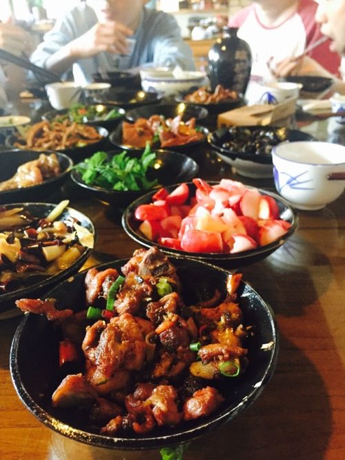 探索中国美食之旅:带您领略东莞长安美食街的独特风味与深厚历史文化底蕴 探索中国美食之旅:带您领略东莞长安美食街的独特风味与深厚历史文化底蕴