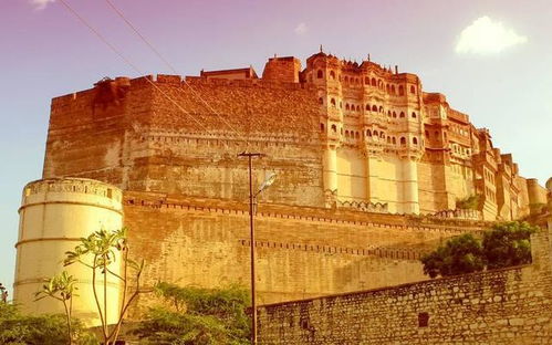 双镜之城：探寻历史和现代并存之美，古老文化和现代生活共融的奇妙之地