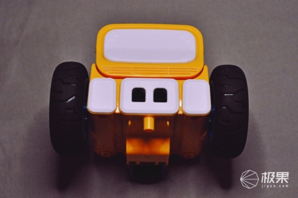 深度解析:摩卡骑士玩具车的设计理念与儿童益智教育的紧密联系 深度解析:摩卡骑士玩具车的设计理念与儿童益智教育的紧密联系