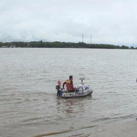 探险者分队：在未知世界的冒险之旅中勇往直前，共同探寻奇迹与挑战