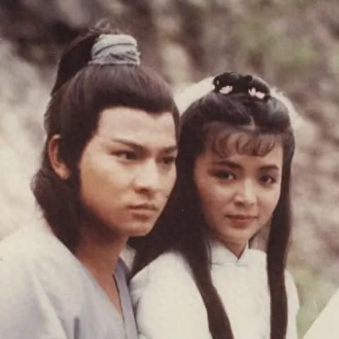 神雕侠侣问世间，王梓莼绽放，翩翩而至，红颜璀璨，诗意横溢，意犹未尽。