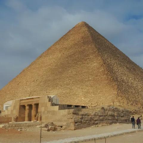 (神之召唤-西方魔幻mmorpg手游攻略)神之召唤阵容：打造最强神灵阵容，征召无敌神祇进军战场