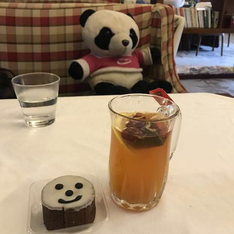 (熊猫咖啡厅动画)探访熊猫咖啡屋手游:沉浸式体验,与可爱熊猫共度美好时光 (熊猫咖啡厅动画)探访熊猫咖啡屋手游:沉浸式体验,与可爱熊猫共度美好时光