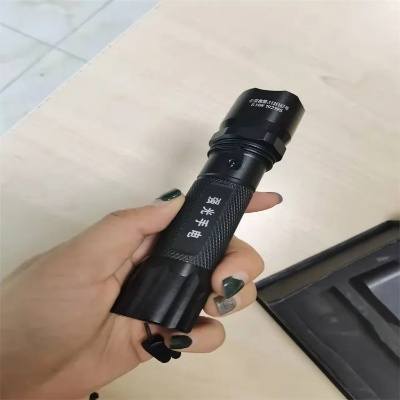 (应急救援手电筒)紧急救援时必备的便携式强光救援手电筒